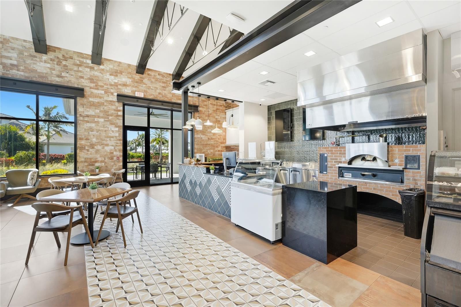 AZARIO ESPLANADE PH VII - Residential