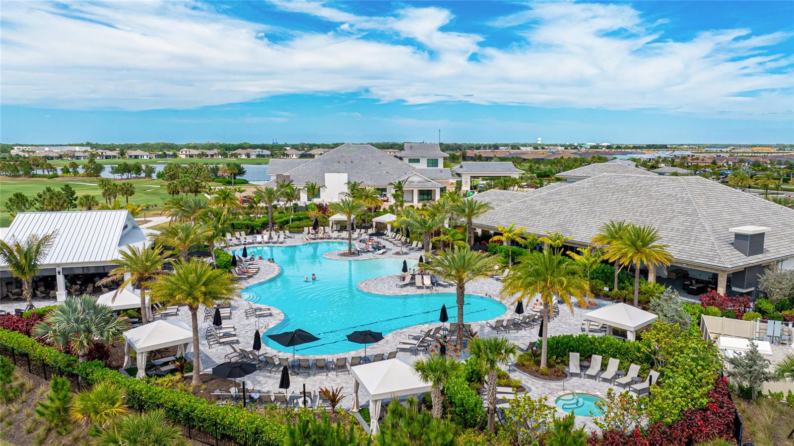 AZARIO ESPLANADE PH VII - Residential