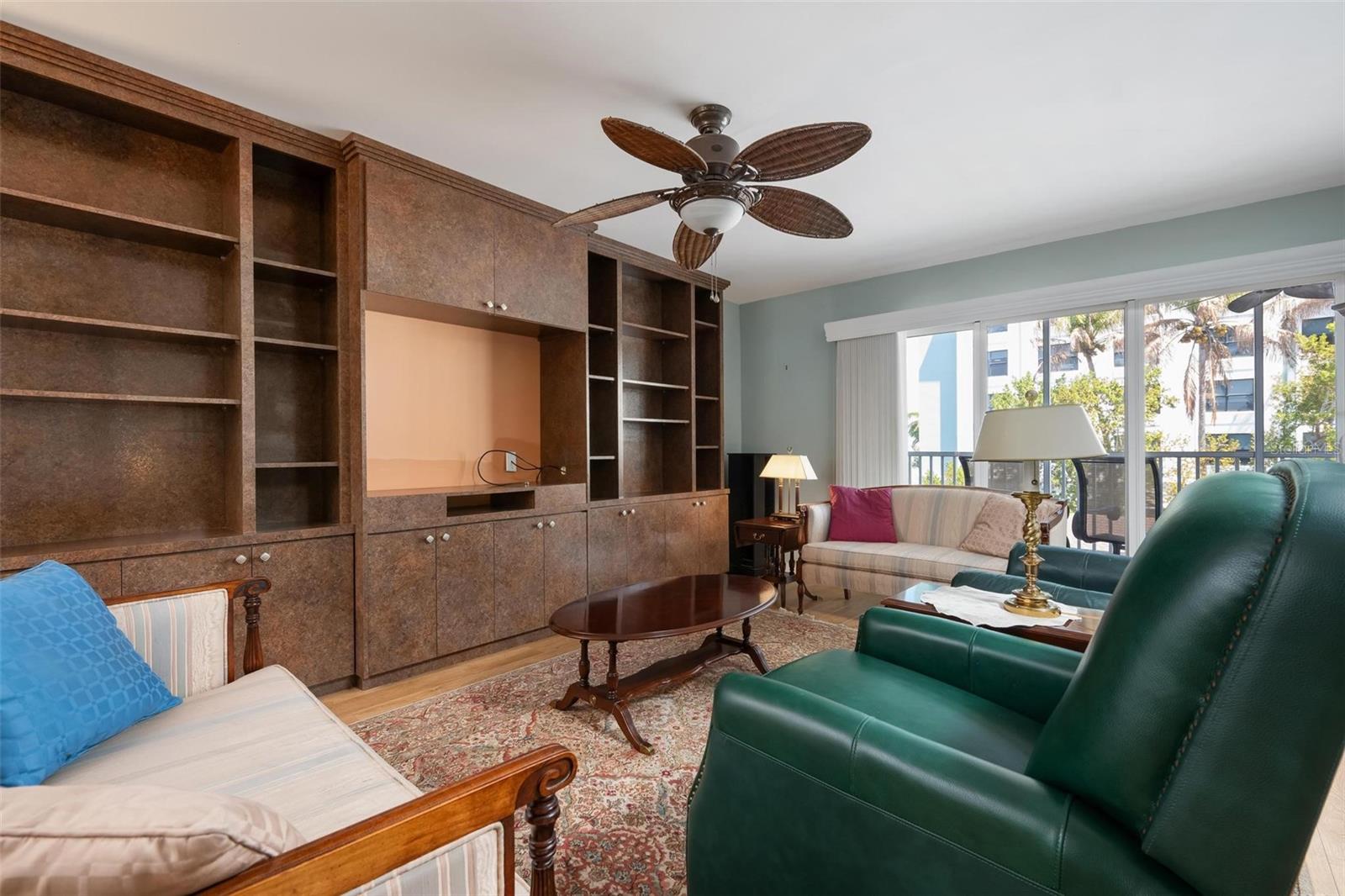 CHARLEVOI CONDOMINIUM - Residential