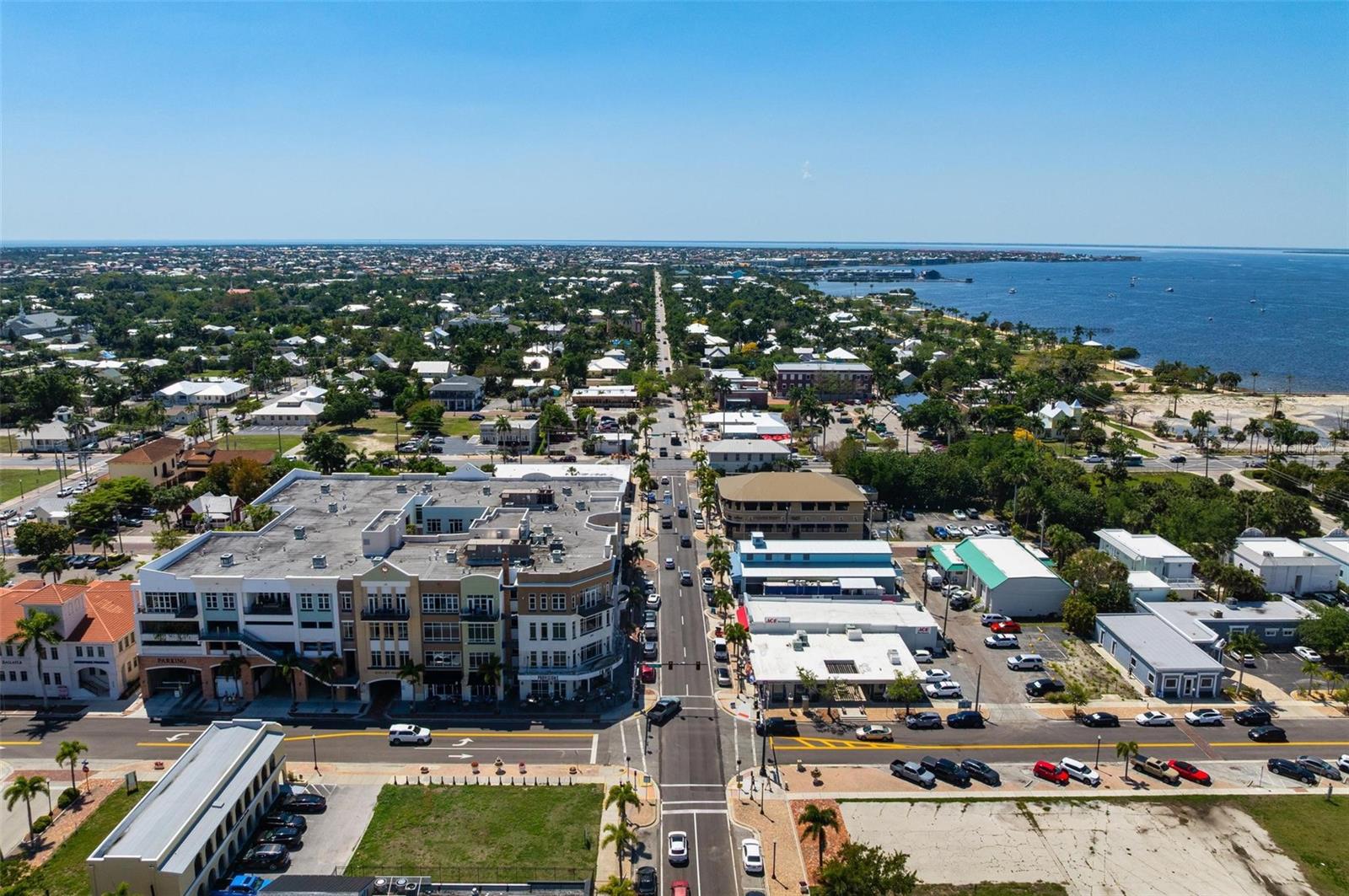 CHARLEVOI CONDOMINIUM - Residential