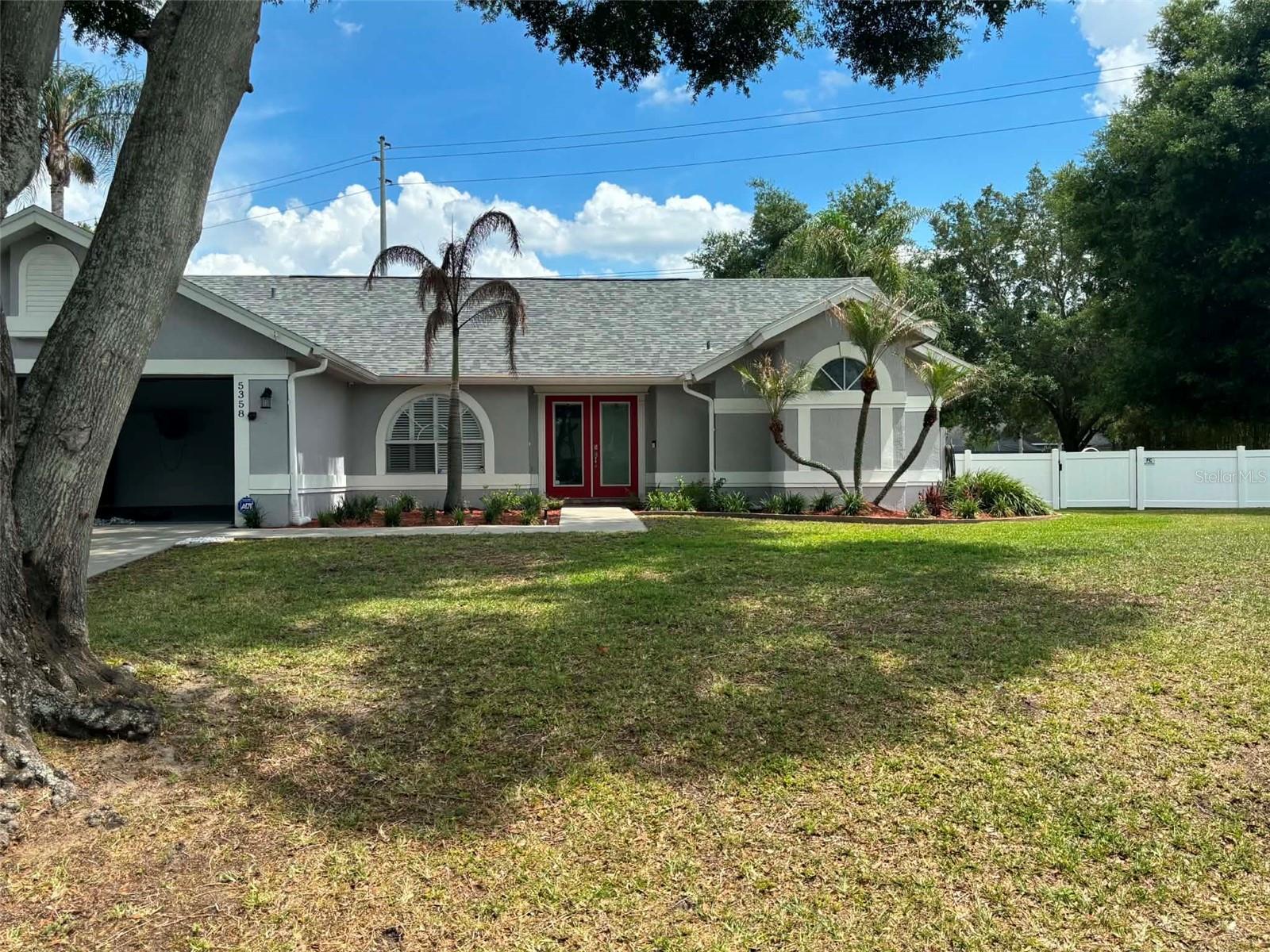 ISLAND WALK EAST - Residential