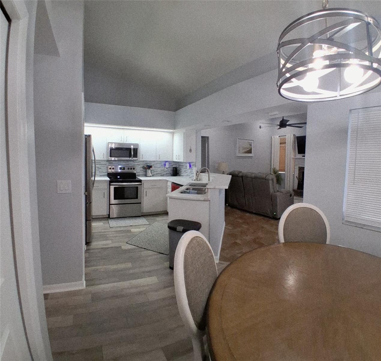 ISLAND WALK EAST - Residential
