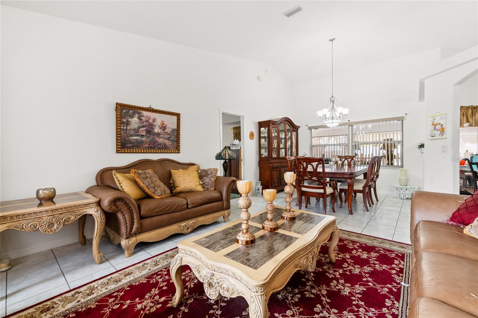 BELLE TERRE - Residential