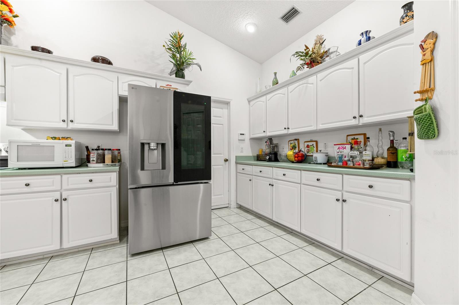 BELLE TERRE - Residential