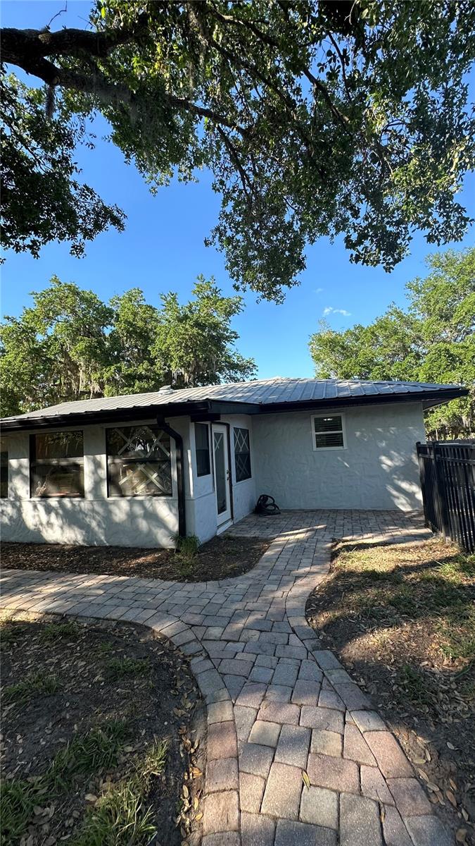 RUNNEYMEDE RANCHLANDS UNIT 1 - Residential