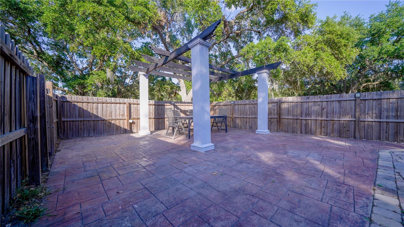 RUNNEYMEDE RANCHLANDS UNIT 1 - Residential