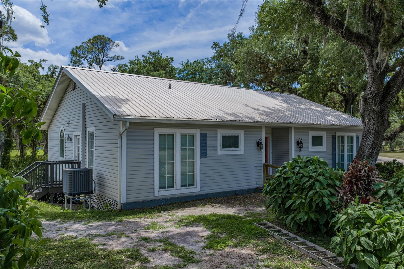 NOT IN SUBIDIVISION - Residential