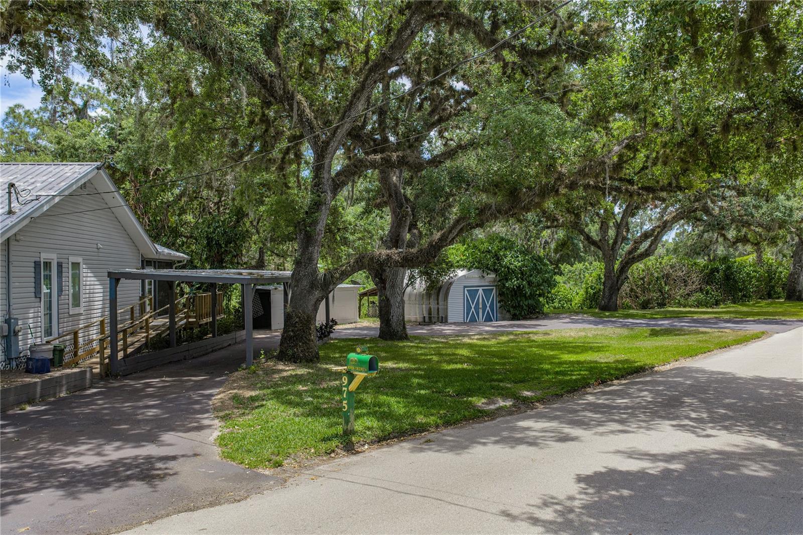 NOT IN SUBIDIVISION - Residential