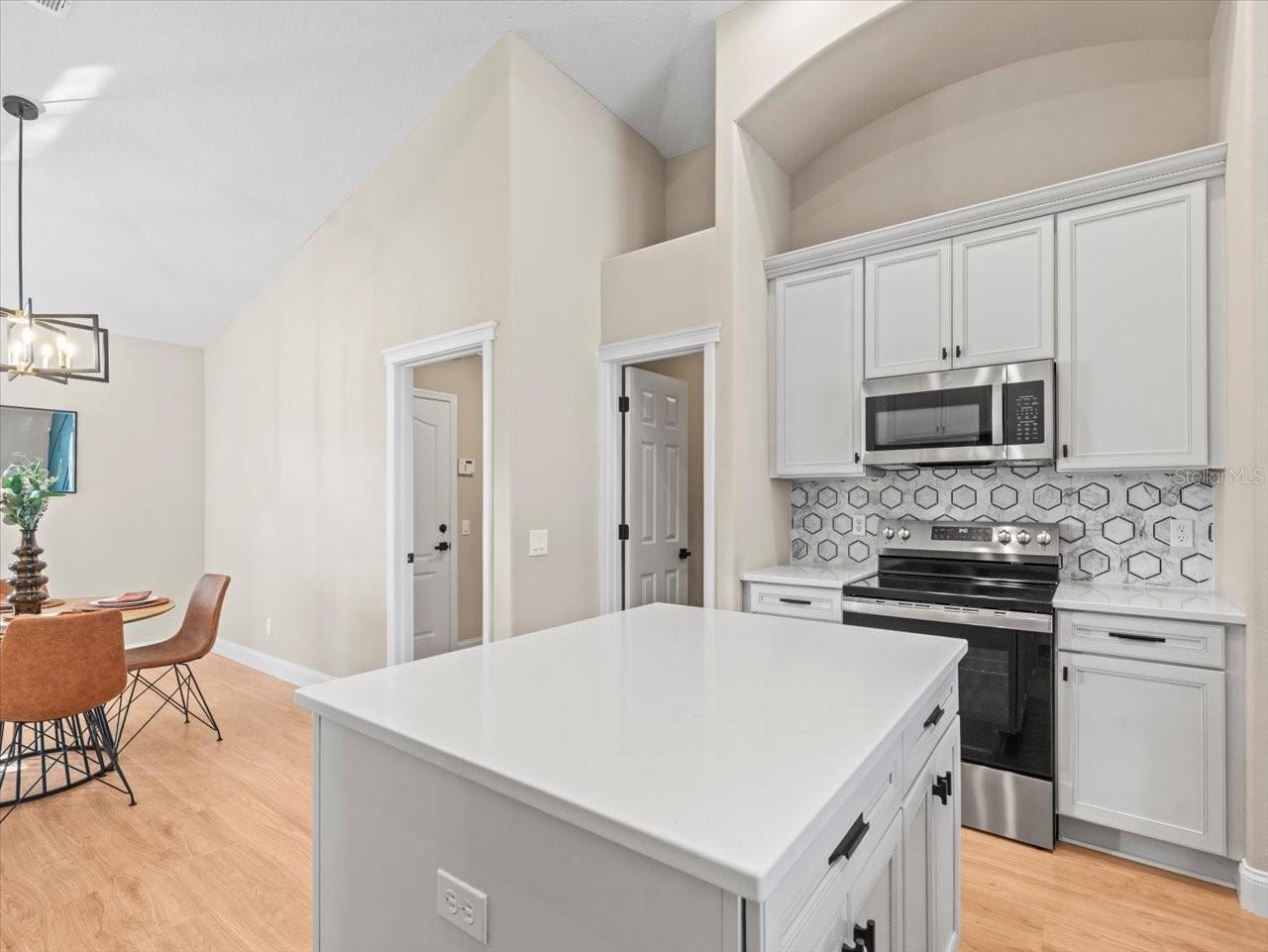 OAK CREEK PH 01 - Residential