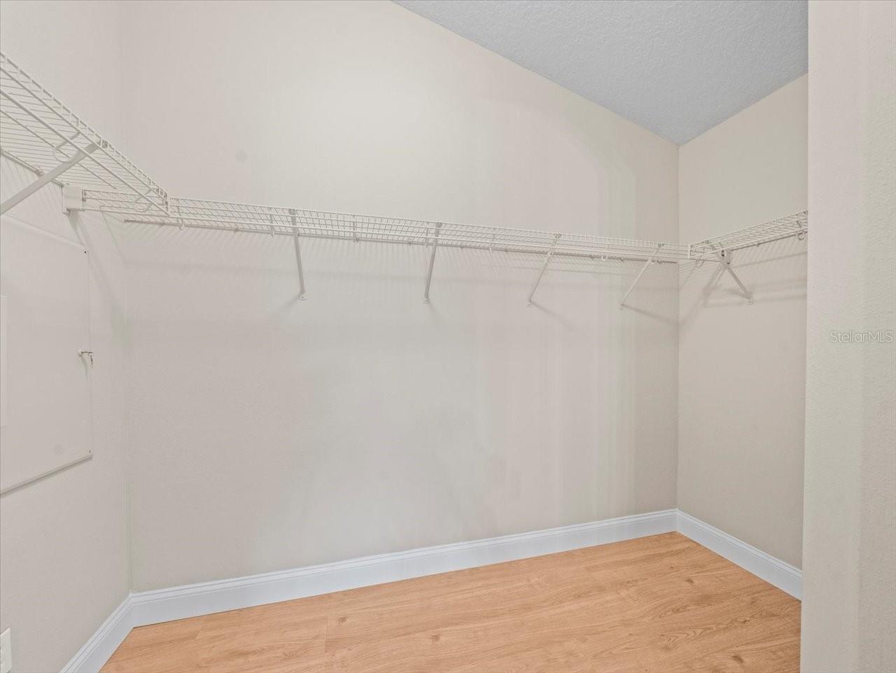 OAK CREEK PH 01 - Residential