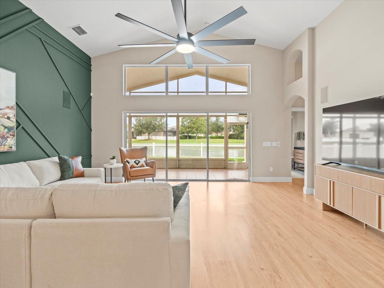 OAK CREEK PH 01 - Residential
