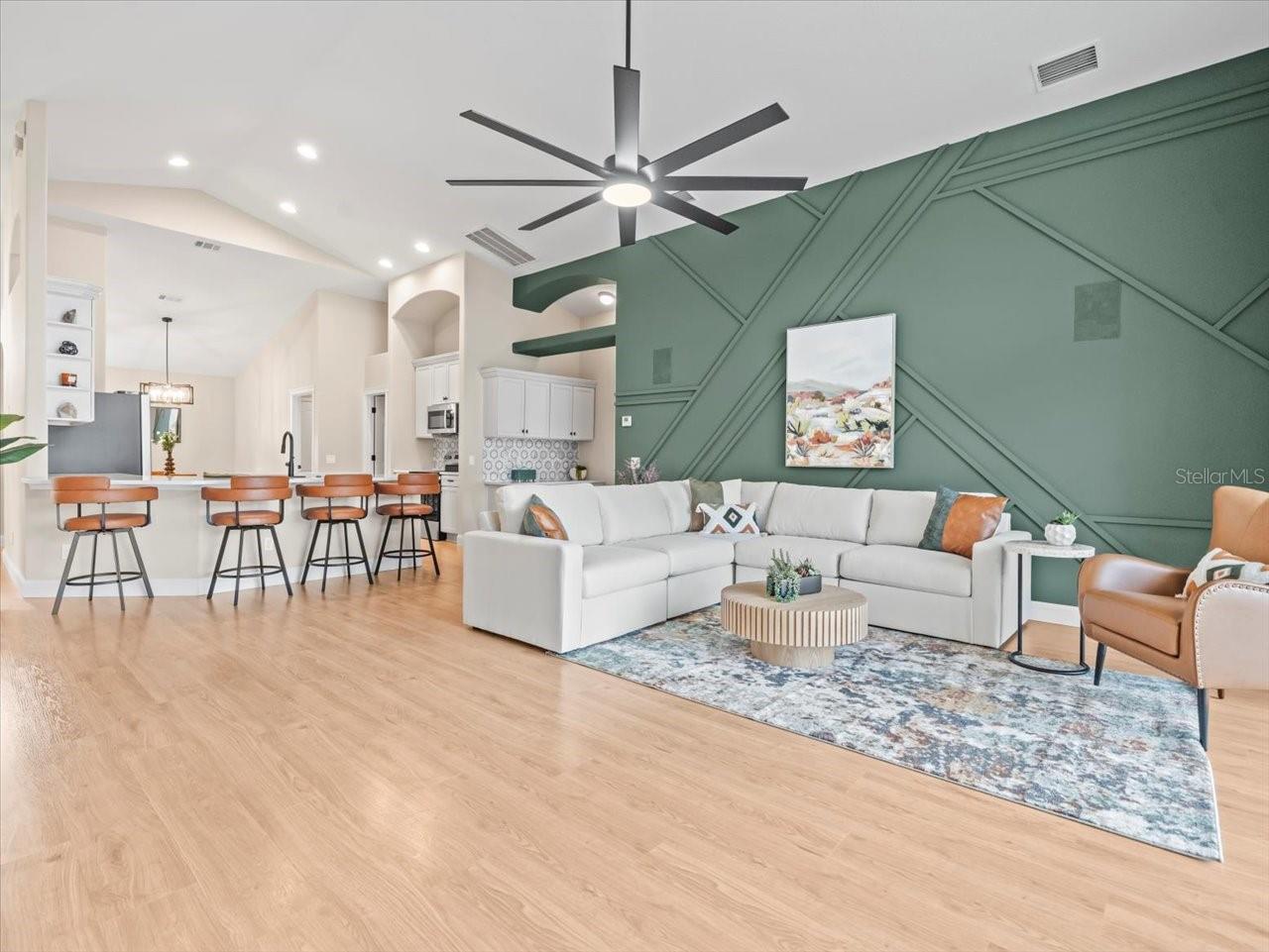 OAK CREEK PH 01 - Residential