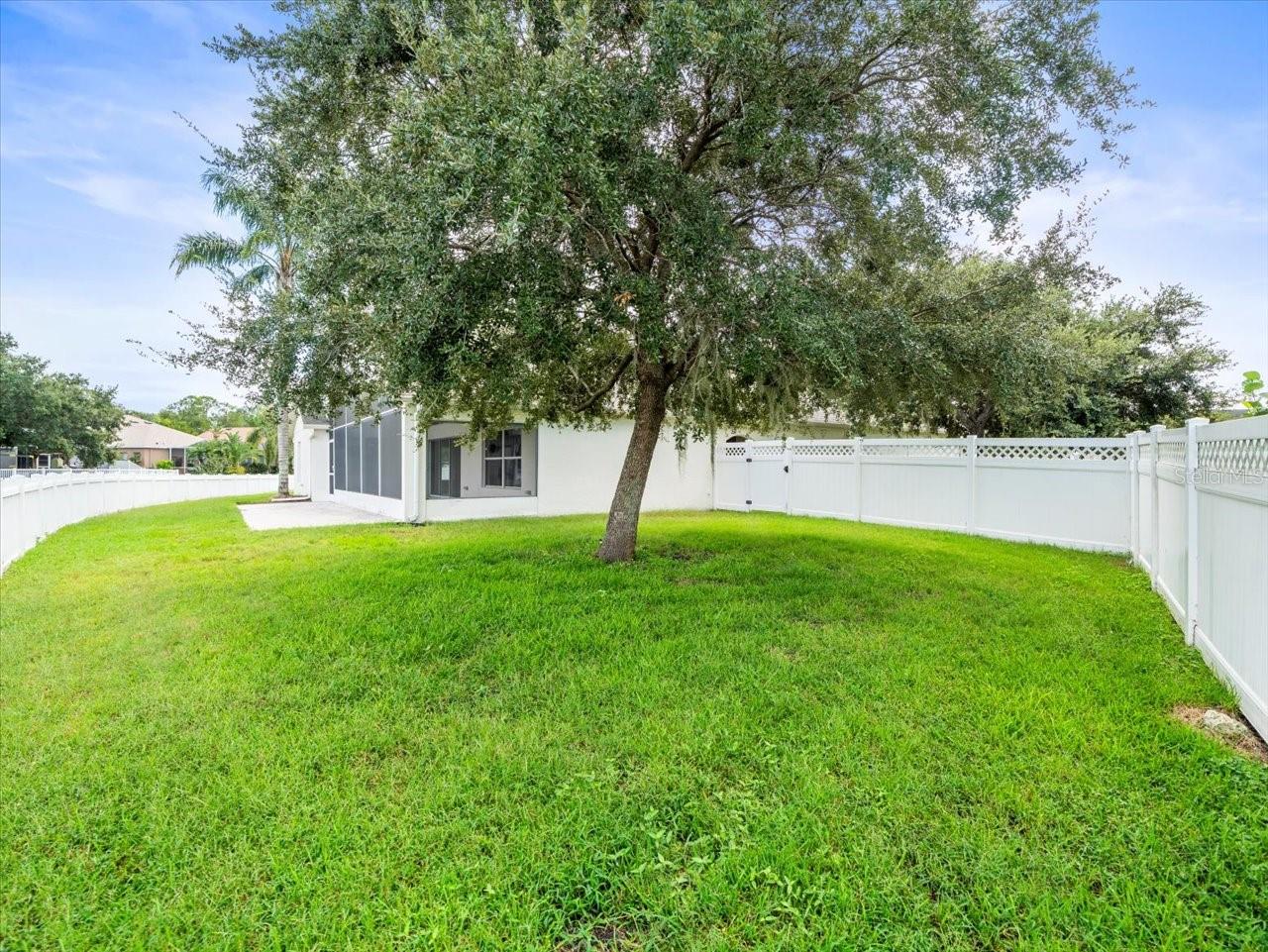 OAK CREEK PH 01 - Residential
