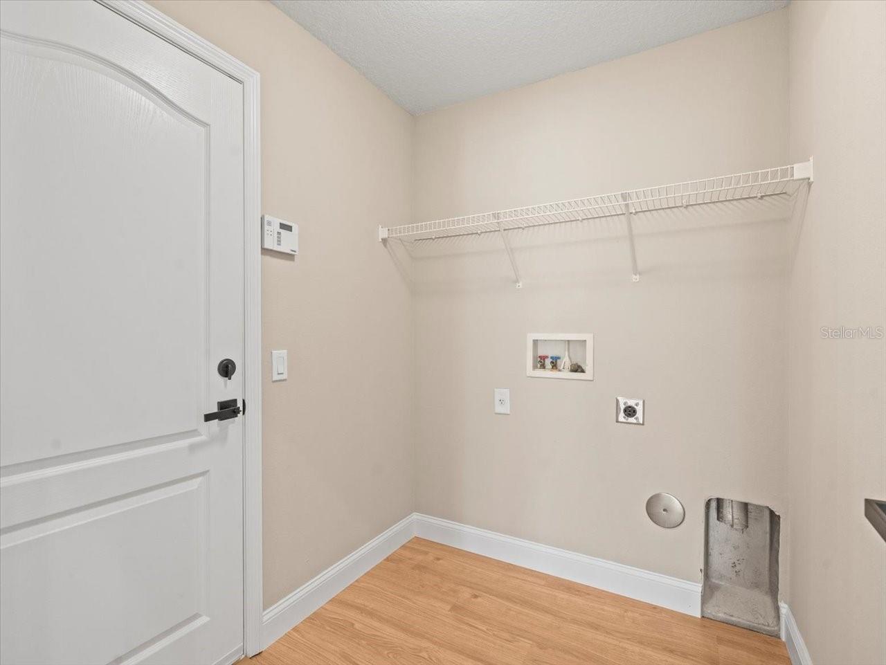 OAK CREEK PH 01 - Residential