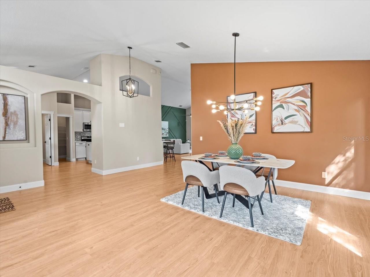 OAK CREEK PH 01 - Residential