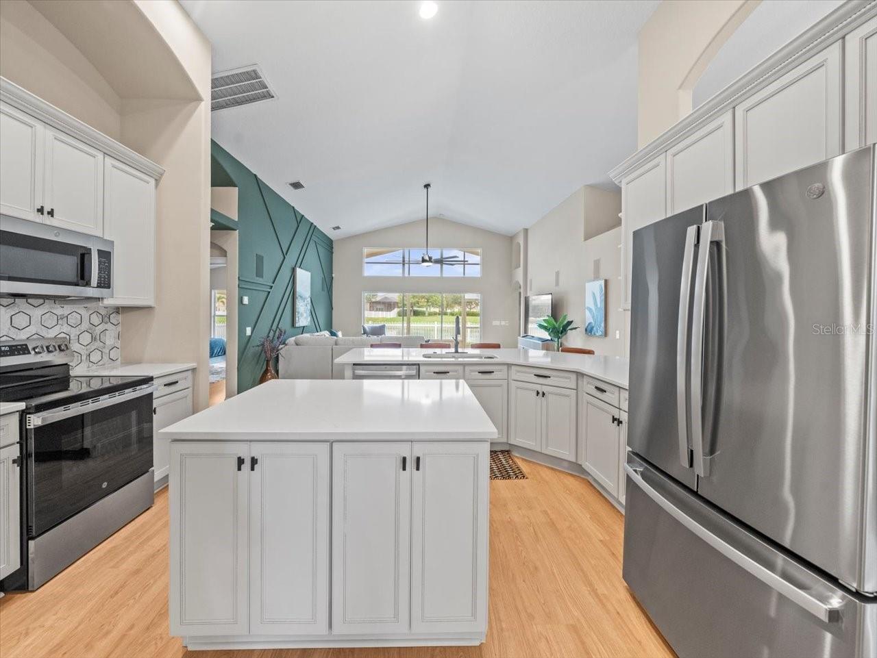 OAK CREEK PH 01 - Residential