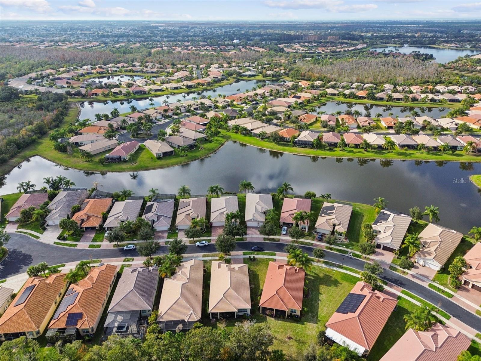 VALENCIA LAKES TR J PH 2 - Residential