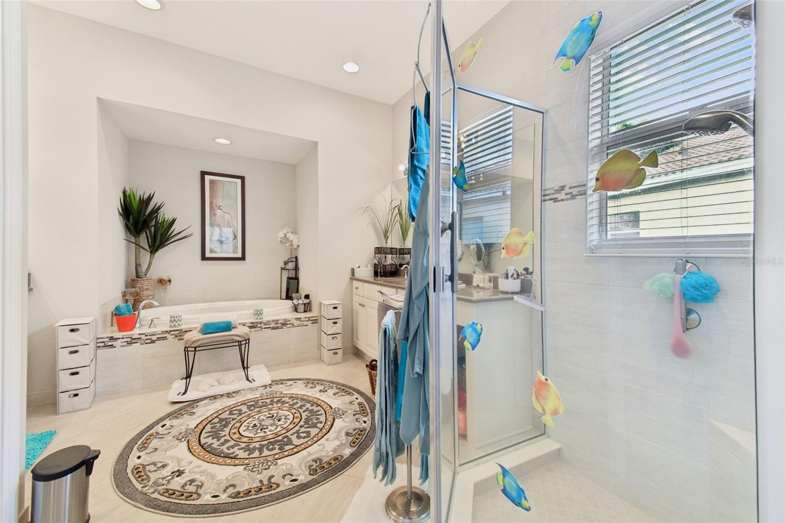 VALENCIA LAKES TR J PH 2 - Residential