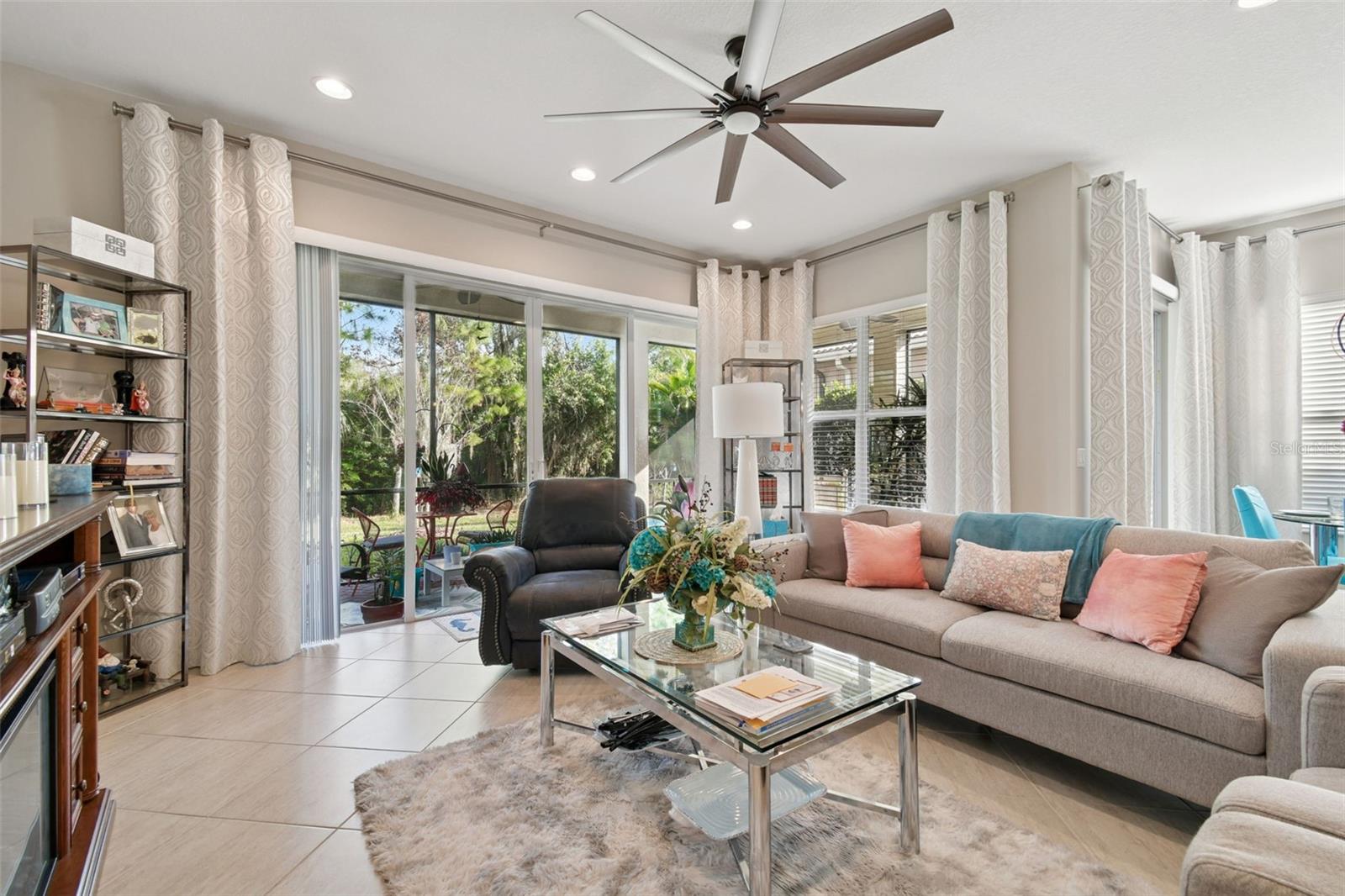 VALENCIA LAKES TR J PH 2 - Residential