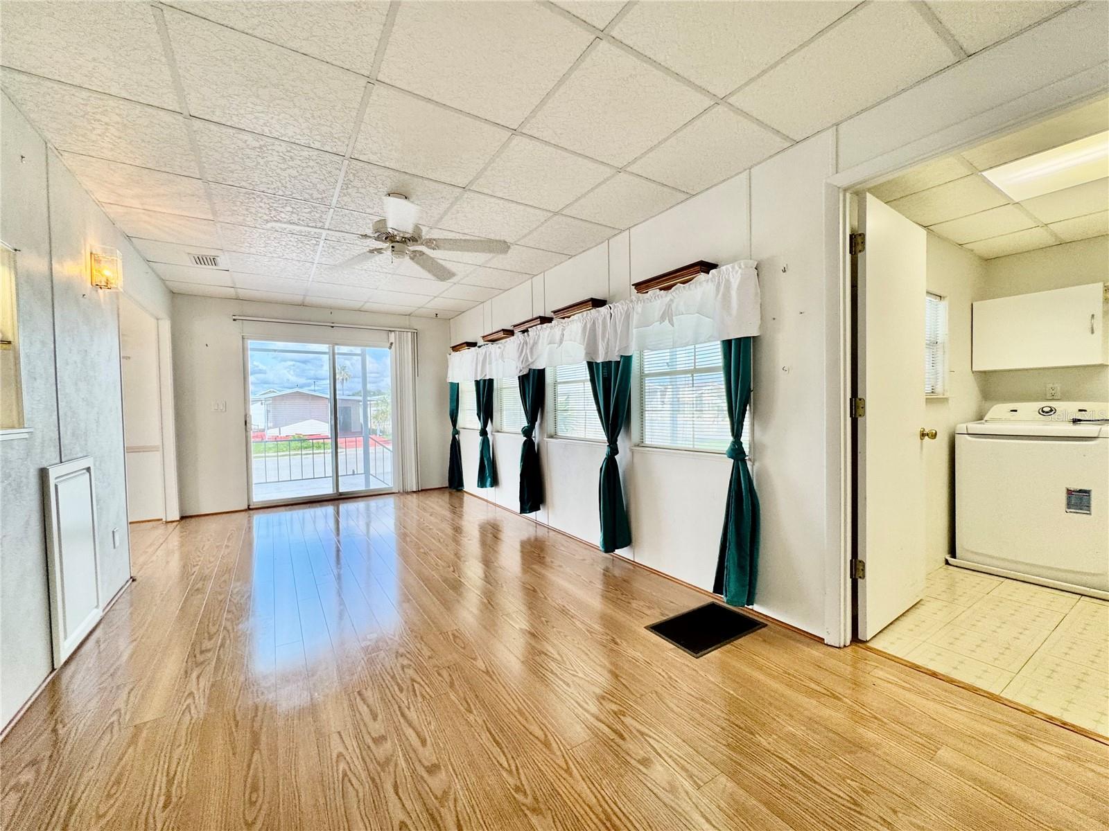 AMERICAN CONDOMINIUM PARKS-ZEPHYRHILLS - Residential