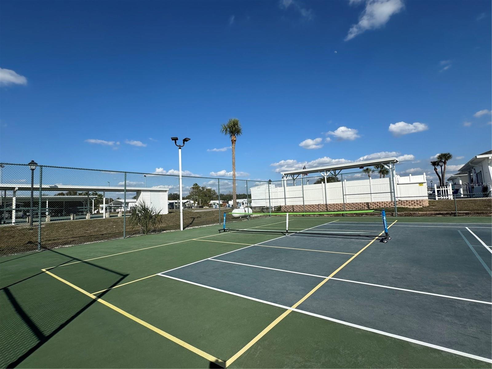 AMERICAN CONDOMINIUM PARKS-ZEPHYRHILLS - Residential