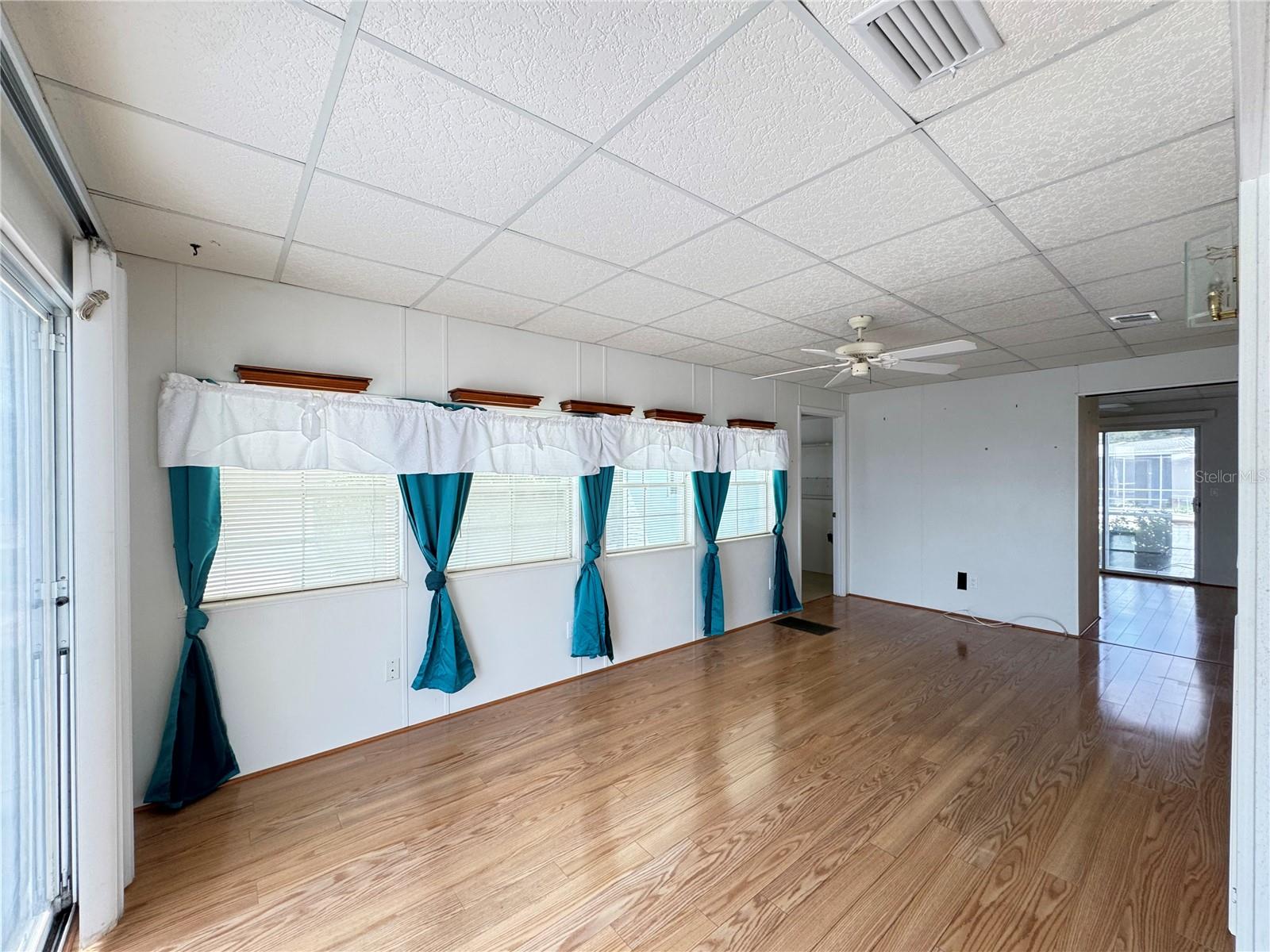 AMERICAN CONDOMINIUM PARKS-ZEPHYRHILLS - Residential