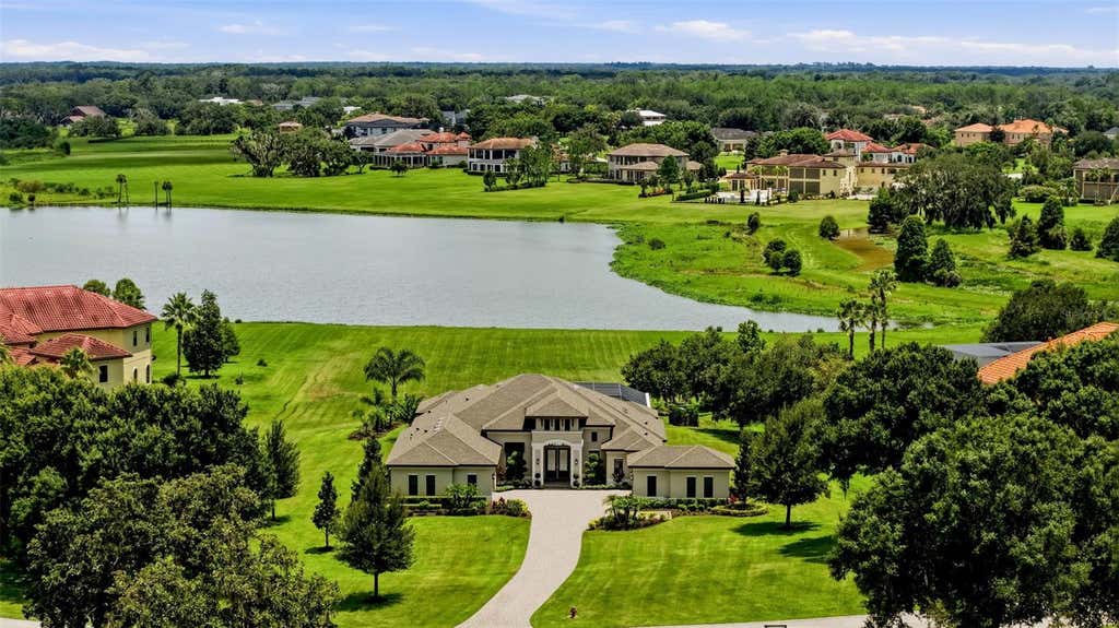 Photo of 10741 Osprey Landing Way, Thonotosassa, FL 33592 (MLS # A4702230)