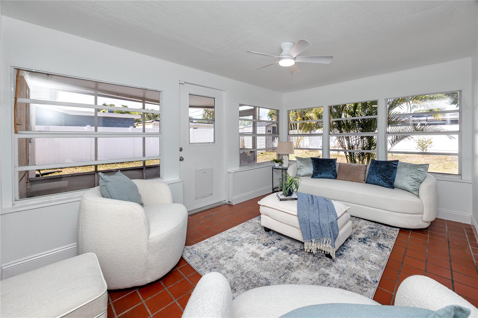 MEADOW LAWN 15TH ADD - Residential