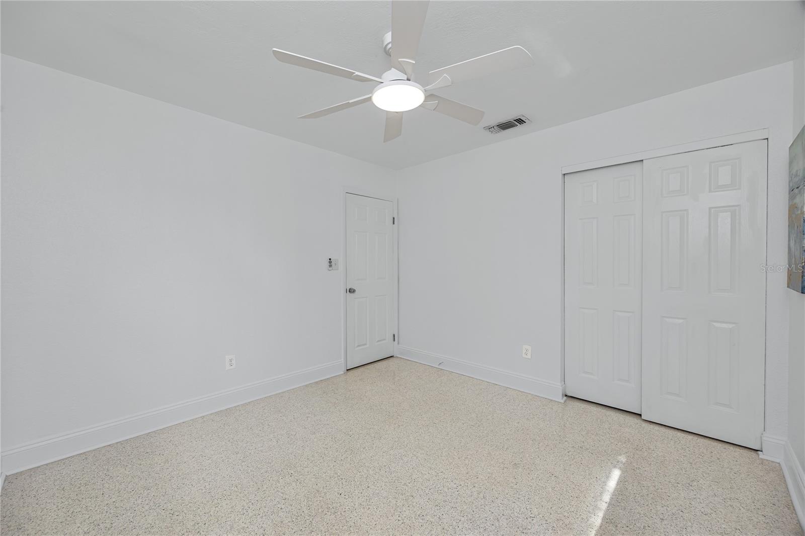 MEADOW LAWN 15TH ADD - Residential