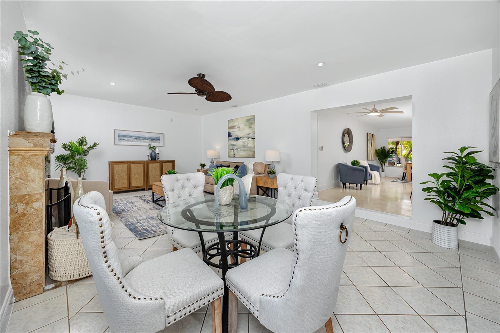 MEADOW LAWN 15TH ADD - Residential