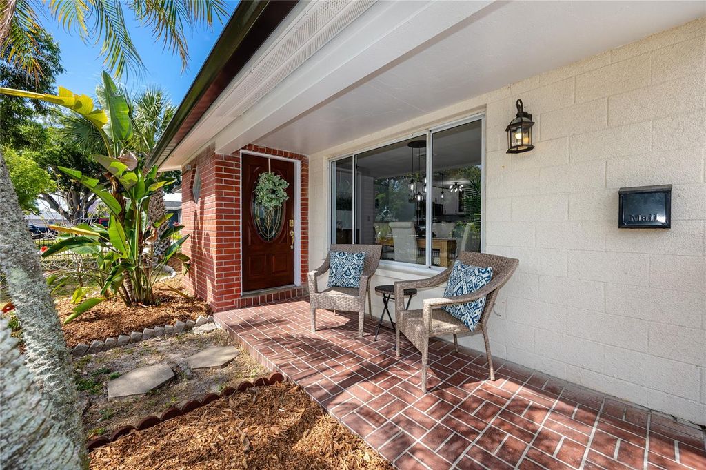 Photo of 6482 20th Street N, St Petersburg, FL 33702 (MLS # TB8501222)