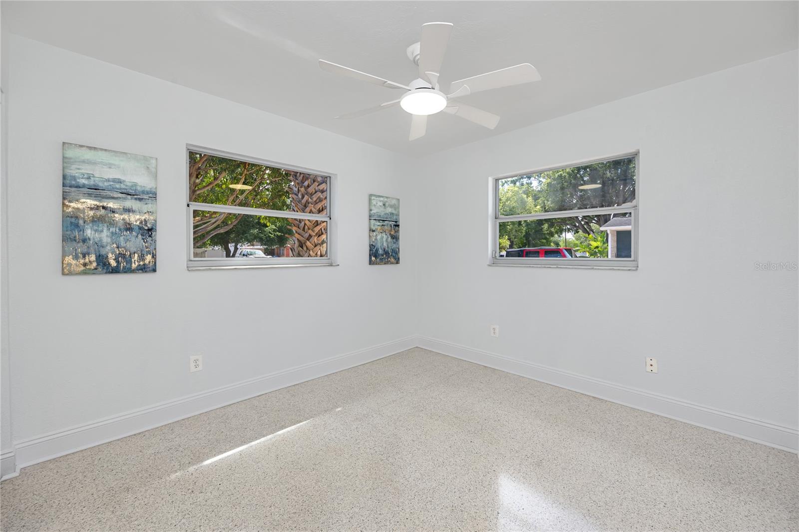 MEADOW LAWN 15TH ADD - Residential