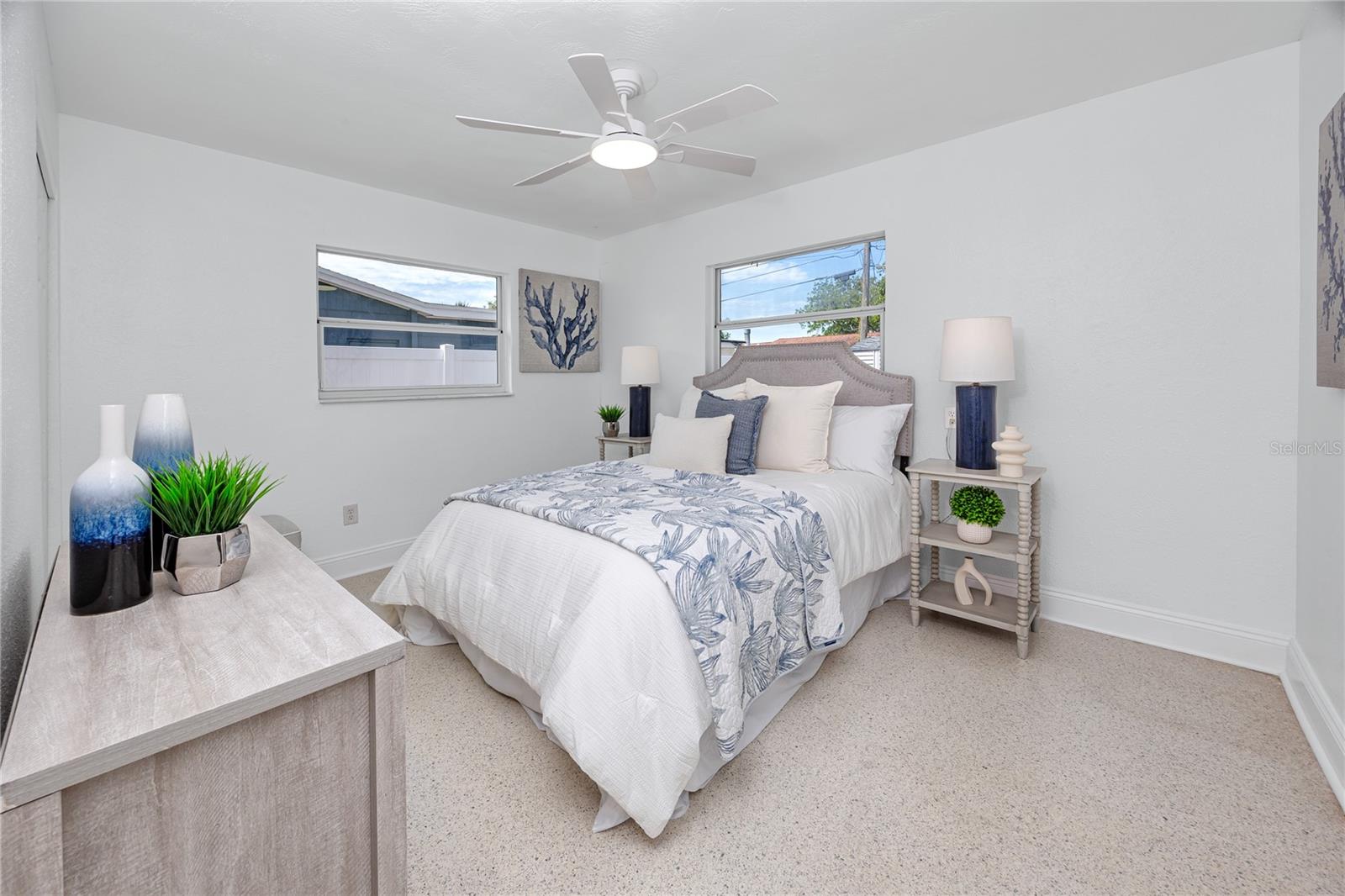 MEADOW LAWN 15TH ADD - Residential