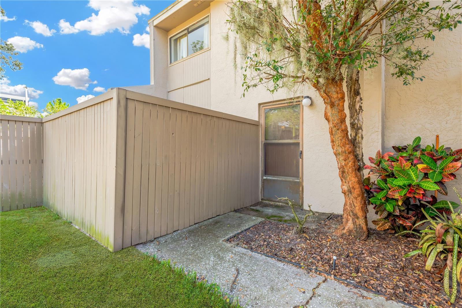 MEADOWOOD CONDO VILLAGE - Residential