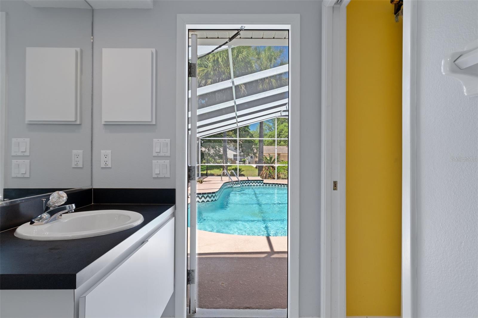 FAIRVIEW ESTATES - Residential
