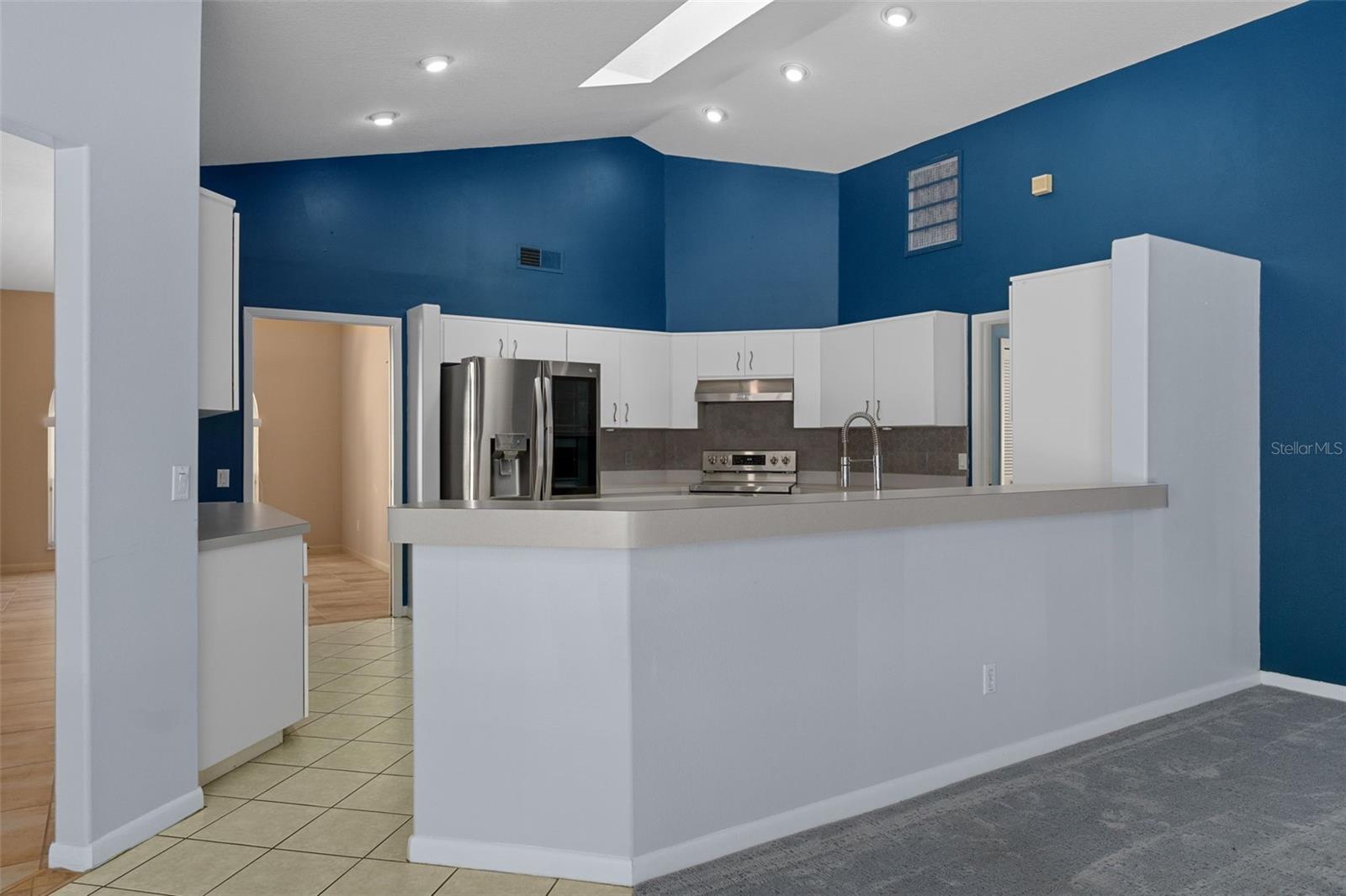 FAIRVIEW ESTATES - Residential