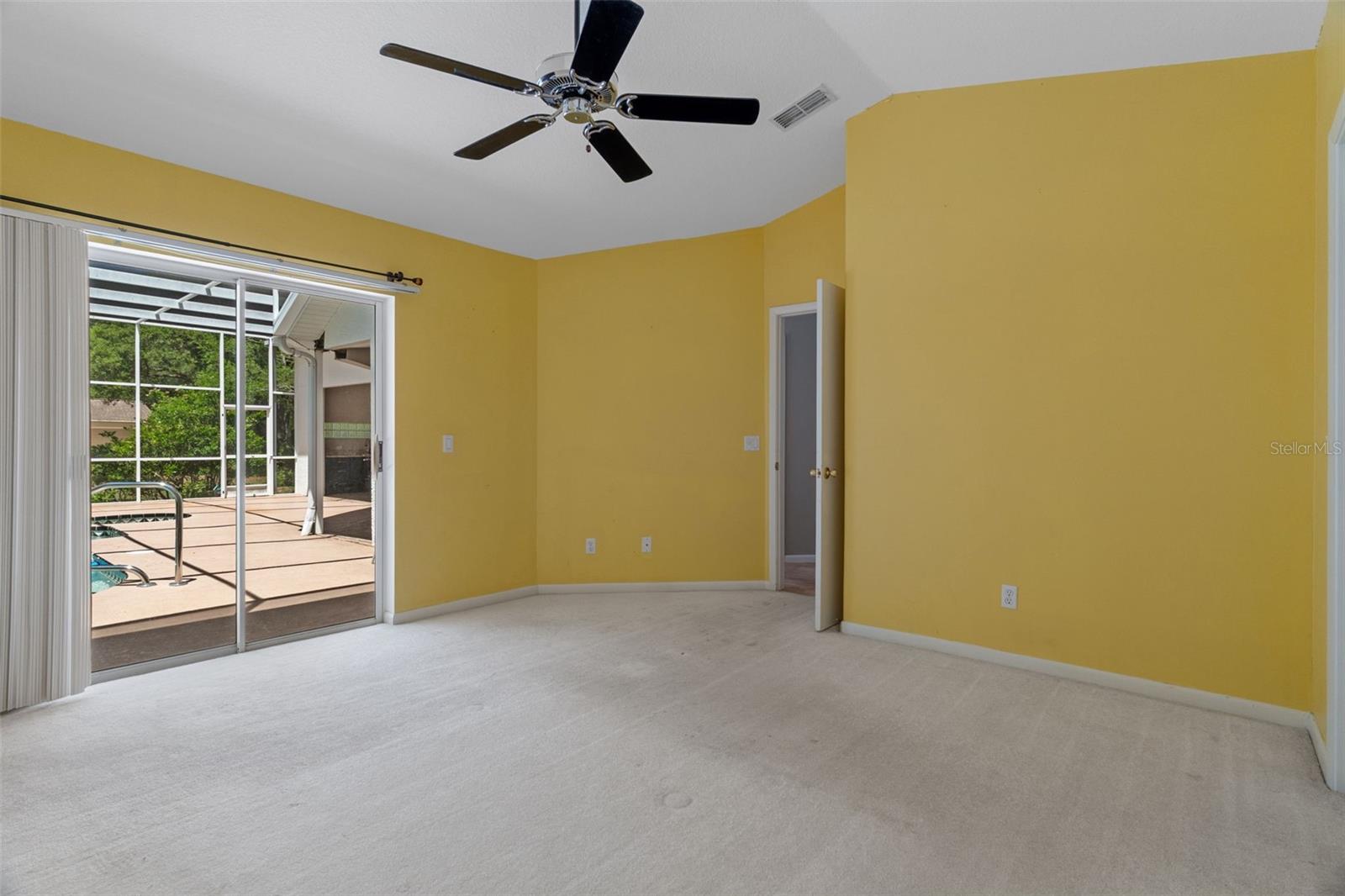 FAIRVIEW ESTATES - Residential