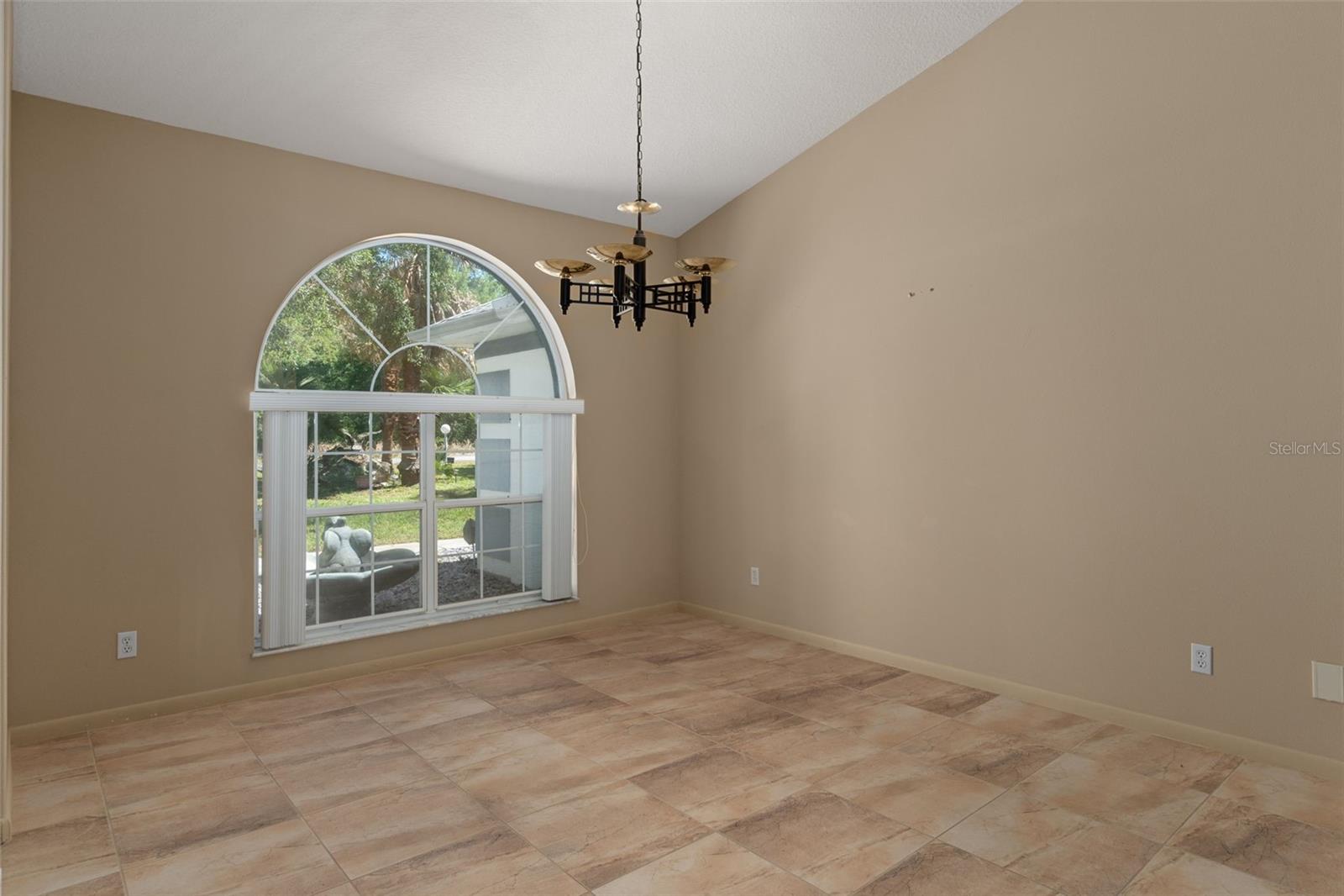 FAIRVIEW ESTATES - Residential