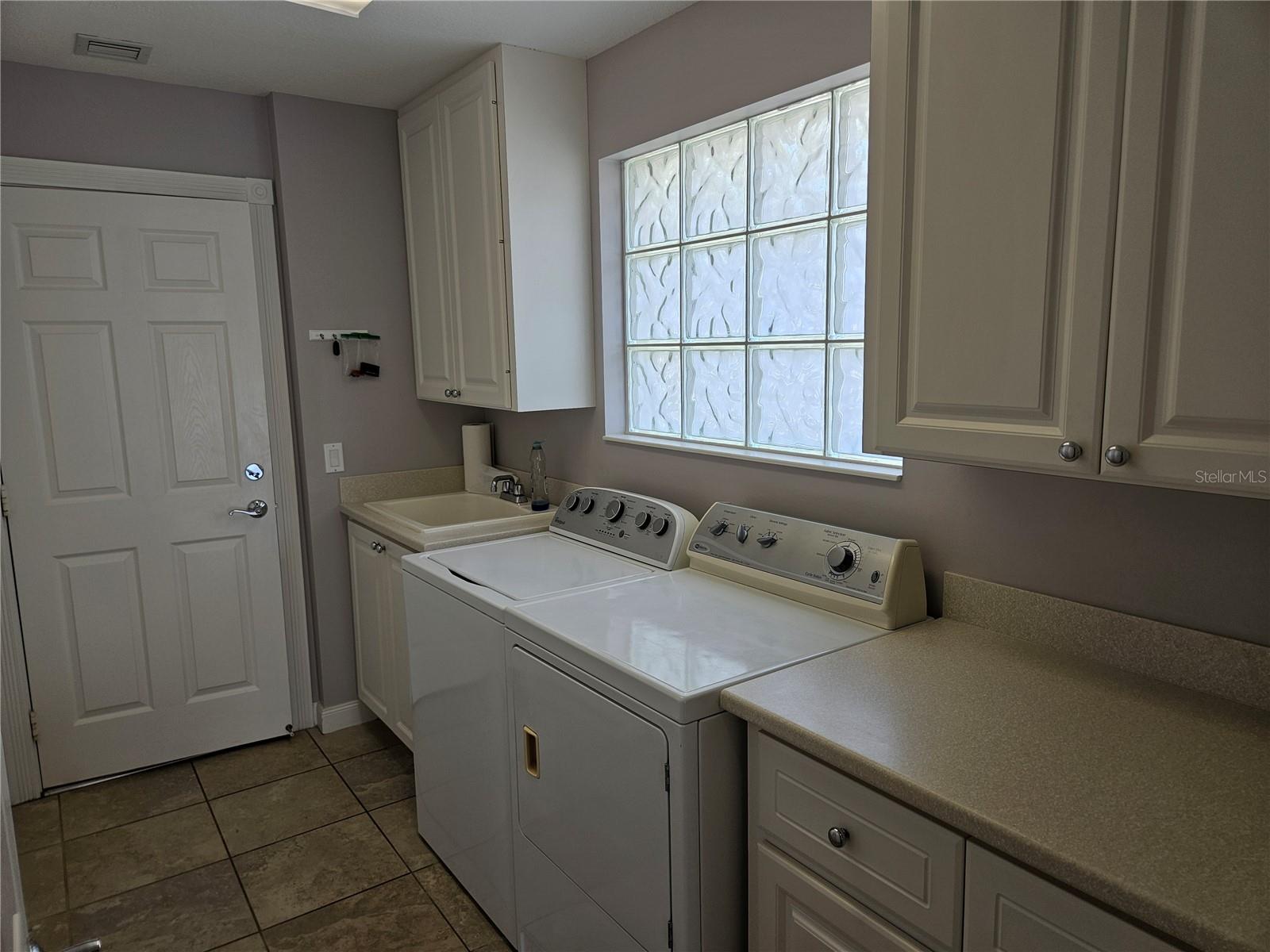 ISLES OF SARASOTA - Residential Lease