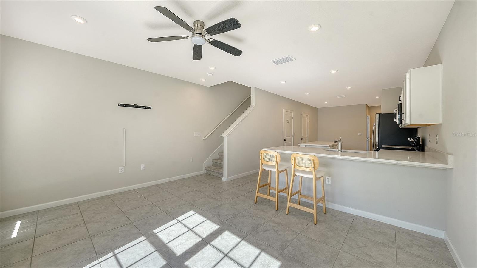 AVALON WOODS - Residential