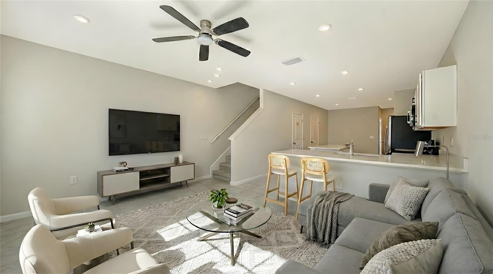 AVALON WOODS - Residential