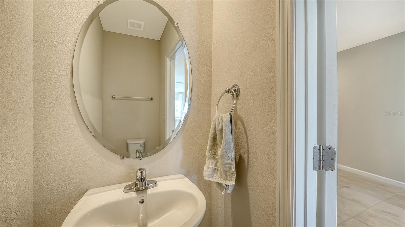 AVALON WOODS - Residential