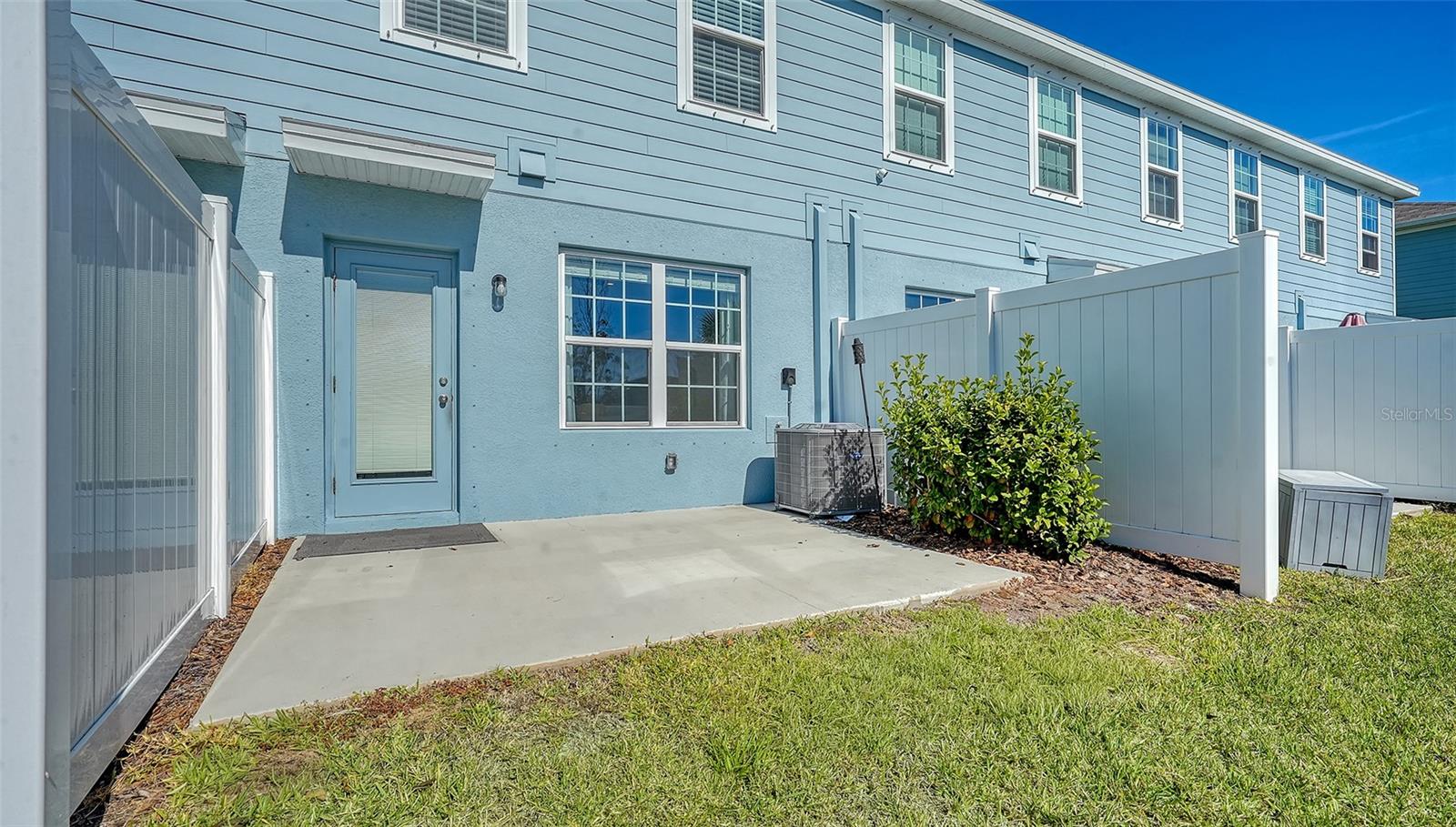 AVALON WOODS - Residential