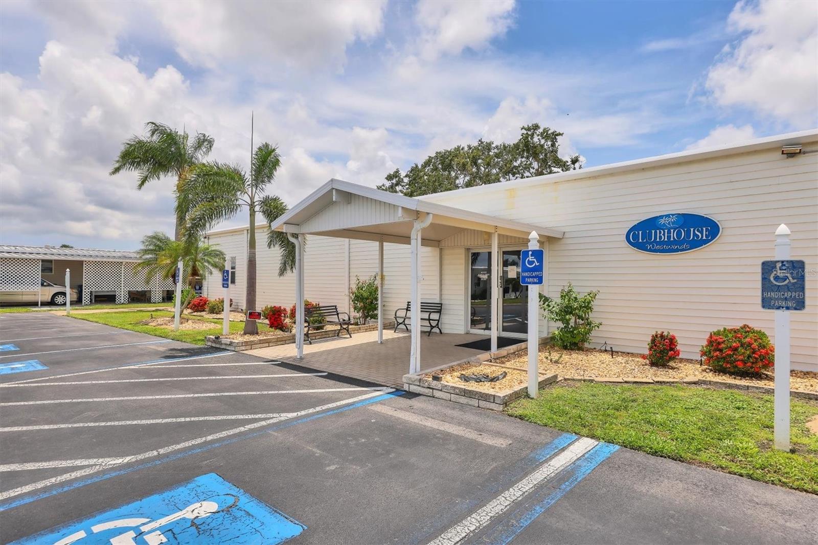 WESTWINDS MOBILE HOME CO-OP OR754/129 - Residential