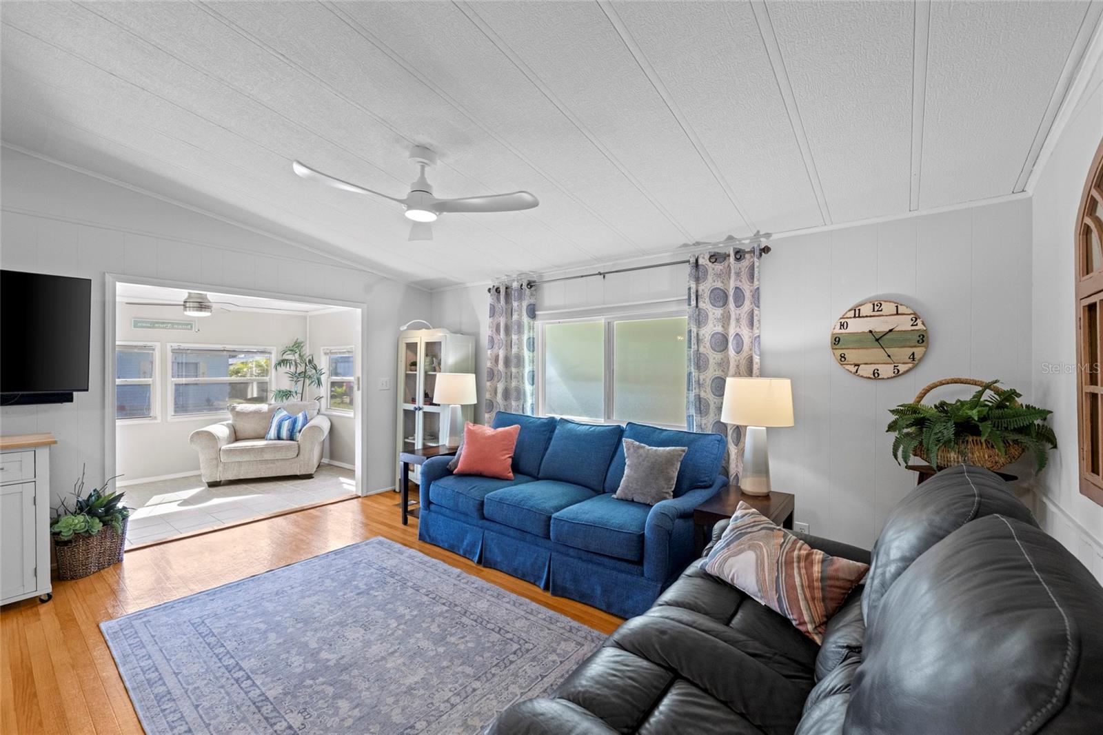 WESTWINDS MOBILE HOME CO-OP OR754/129 - Residential