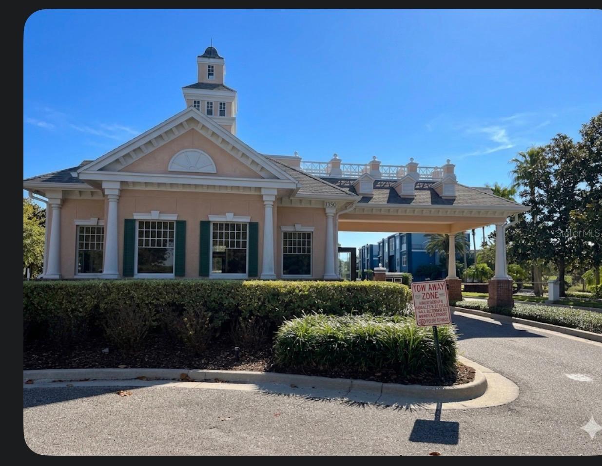 1100 SUNSET VIEW CIRCLE S 304