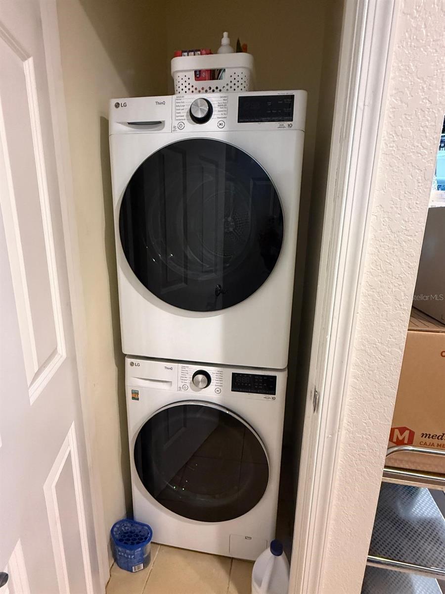 1100 SUNSET VIEW CIRCLE S 304