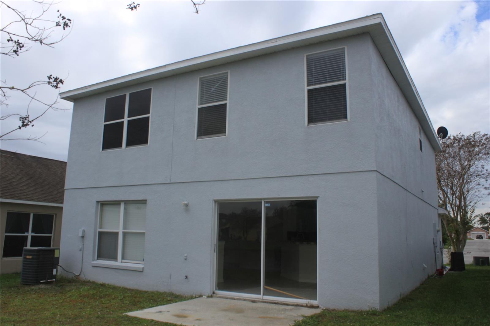 REMINGTON PARCEL J - Residential Lease