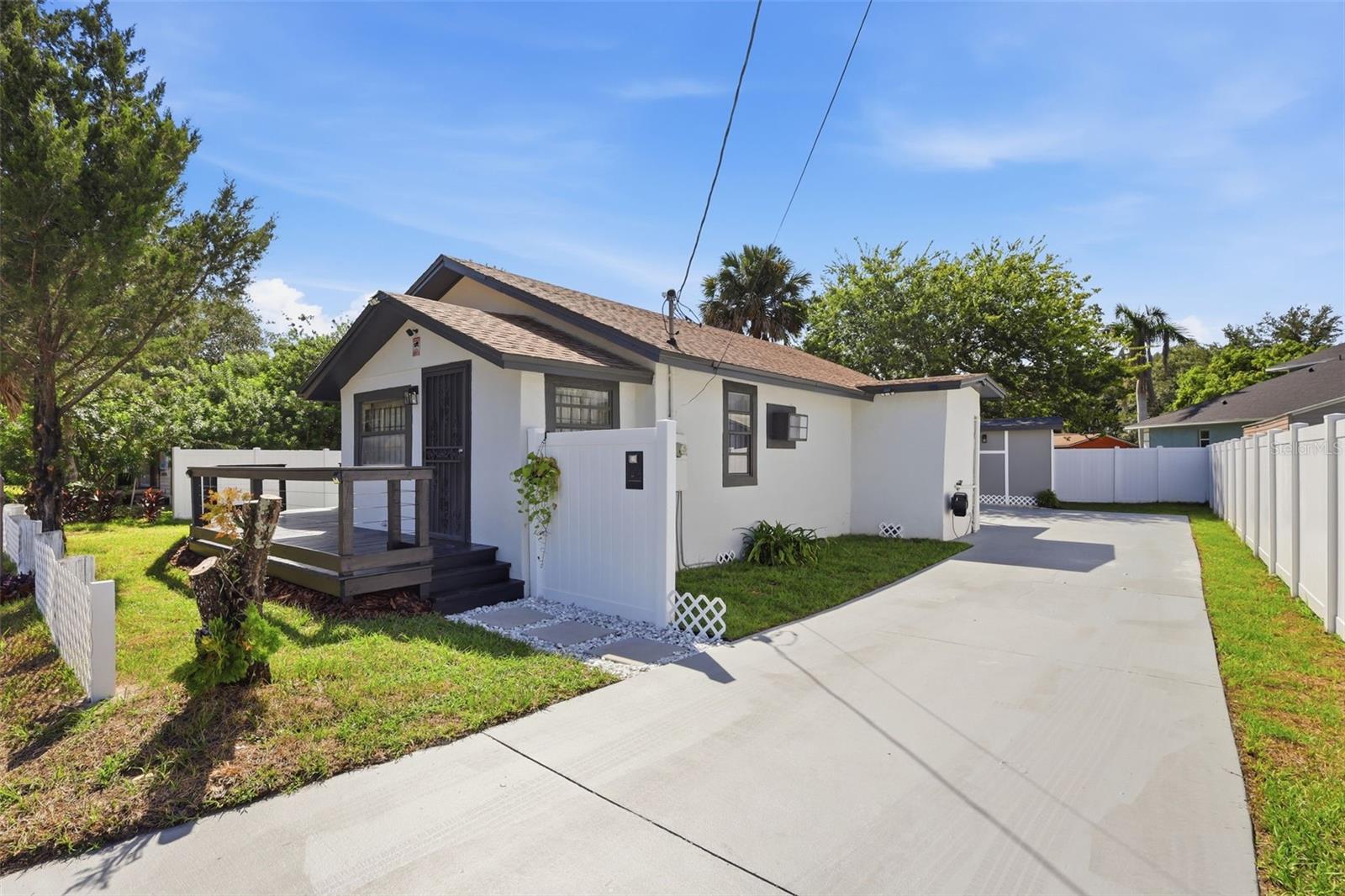 1416 SOUTHWEST ROAD