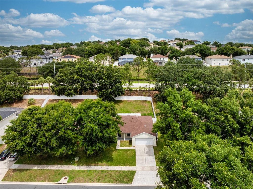 Photo of 1882 Vale Drive, Clermont, FL 34711 (MLS # O6411959)